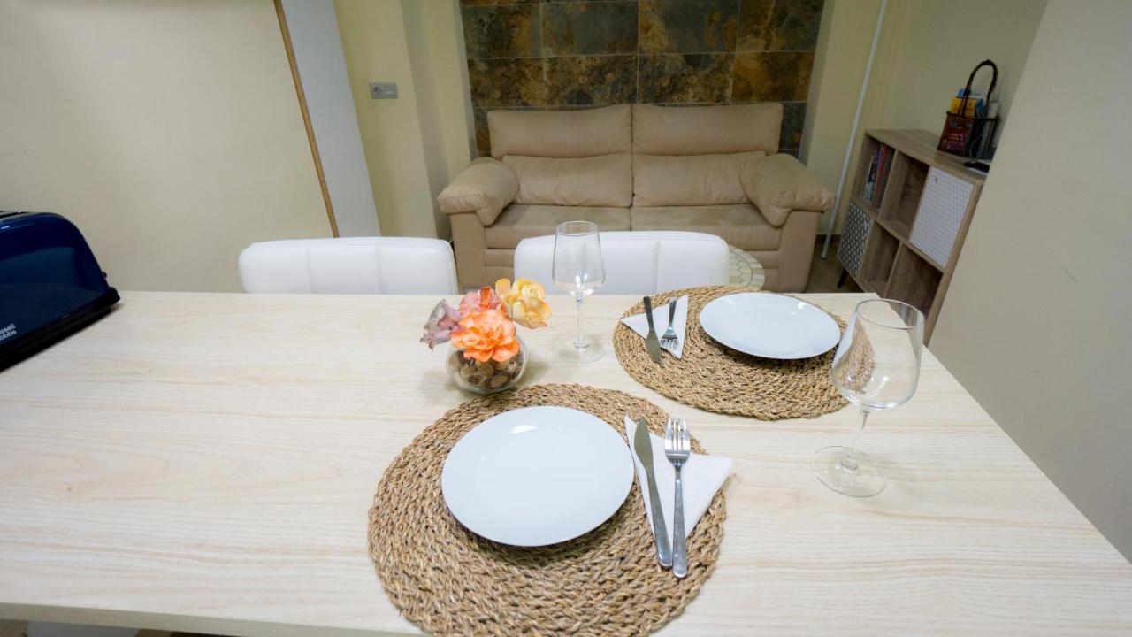Deluxe Apartment In La Giralda Seville Exterior photo